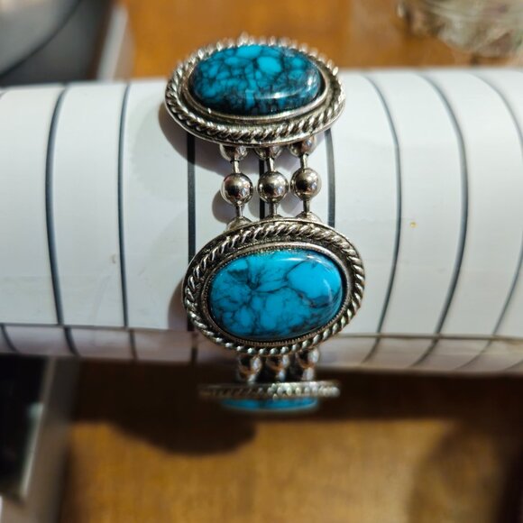Silver Tone and Turquoise Faux Stone Bracelet #180 - Picture 1 of 7